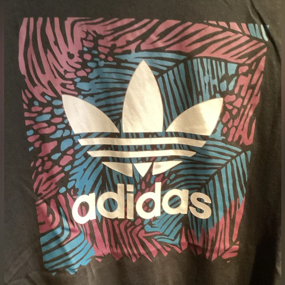 adidas skateboarding graphic